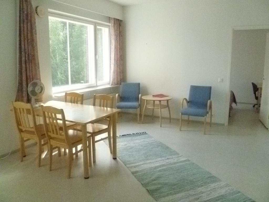 Summer Hotel Opera Savonlinna Bilik gambar